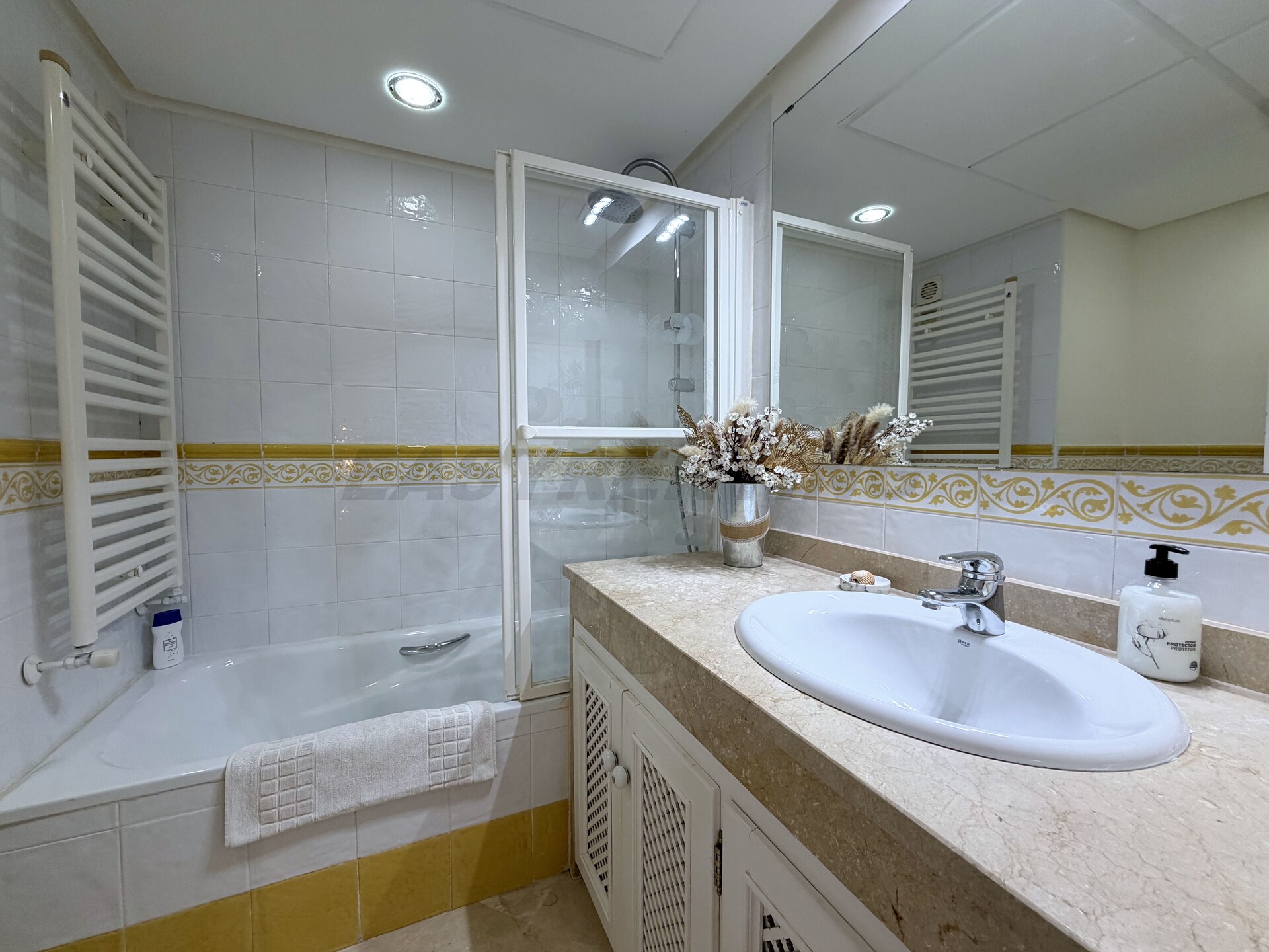 Piso de 200 m² en La Línea de la Concepción