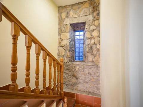 Casa de 169 m² en Gemuño