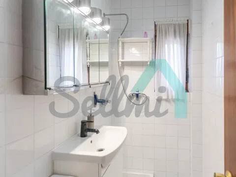 Piso de 75 m² en Aller