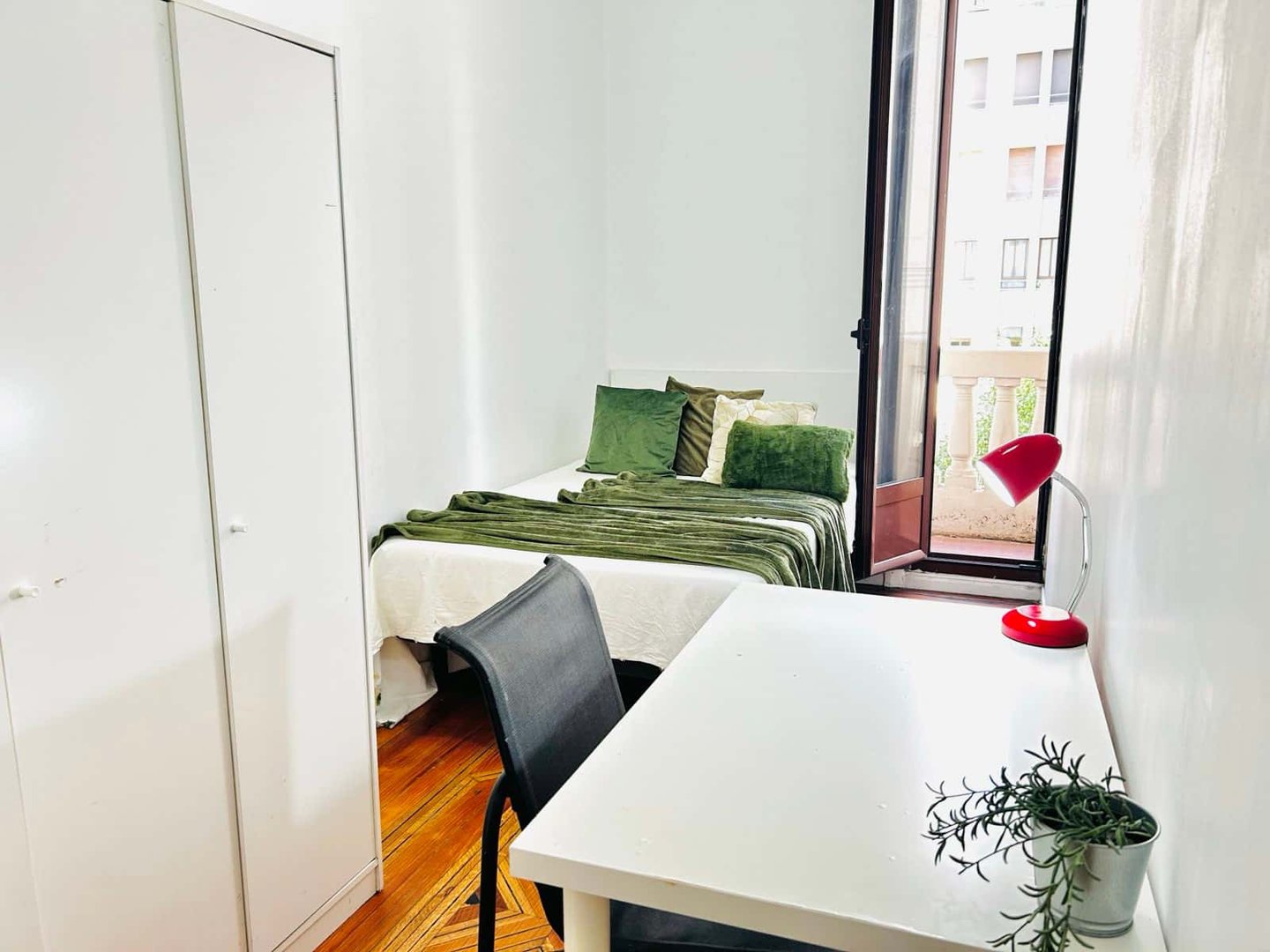 Habitació de lloguer, Madrid