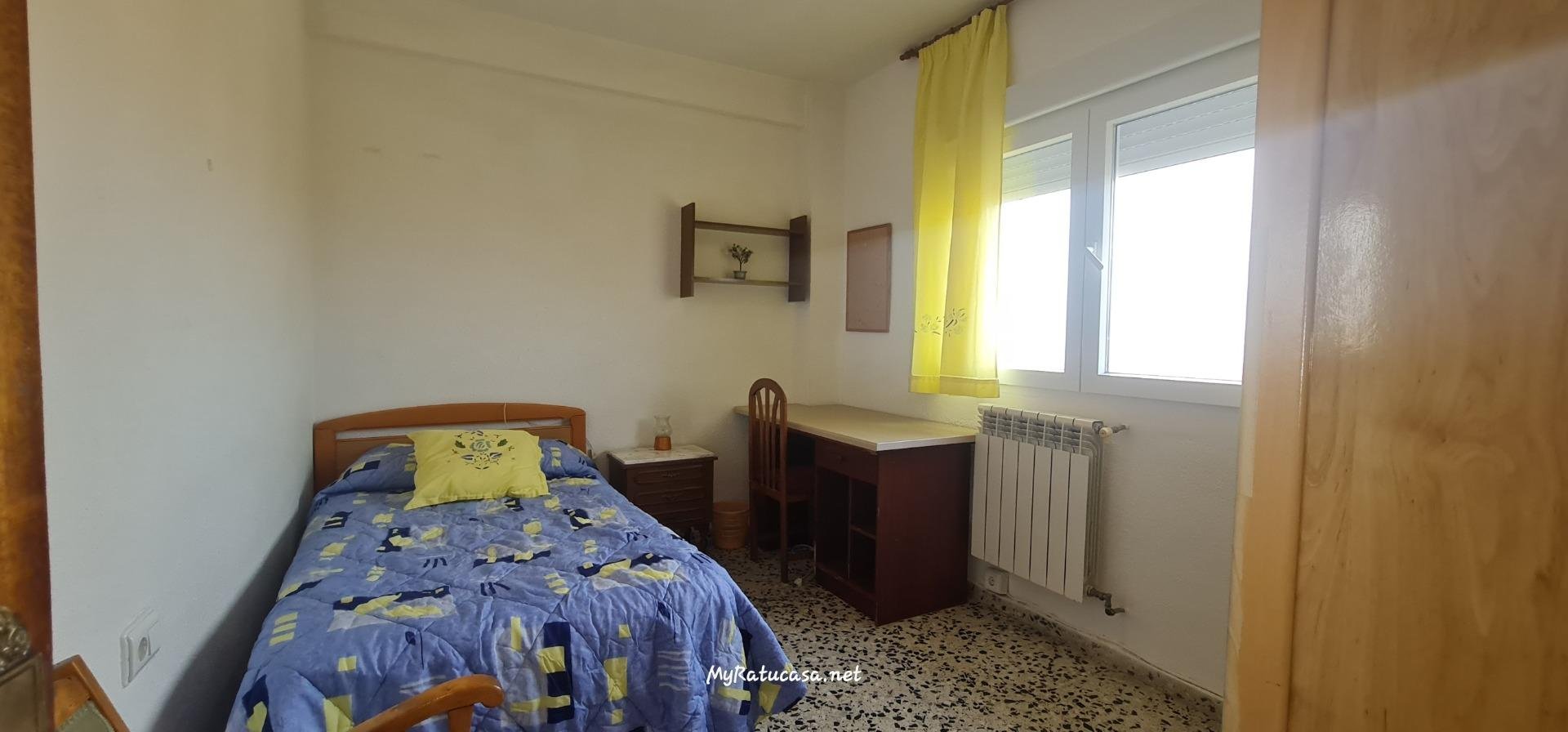 Habitación 95 m², Granada