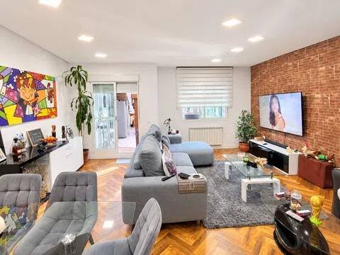Haus 255 m² in Seseña