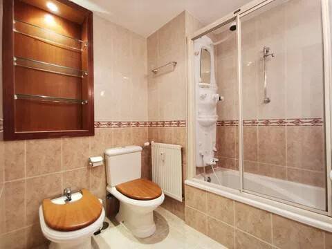 Zimmer 190 m², Madrid