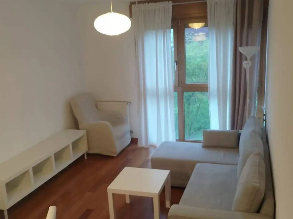 Appartamento 75 m² a Oviedo