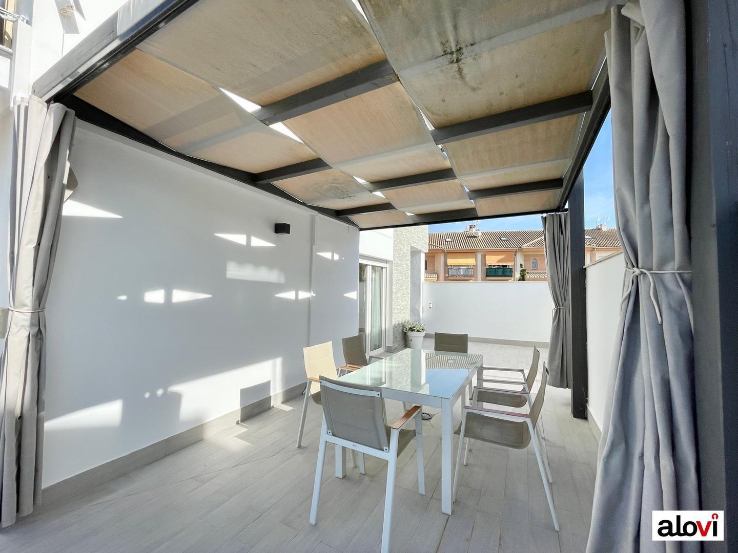 Casa de 240 m² en Ogíjares