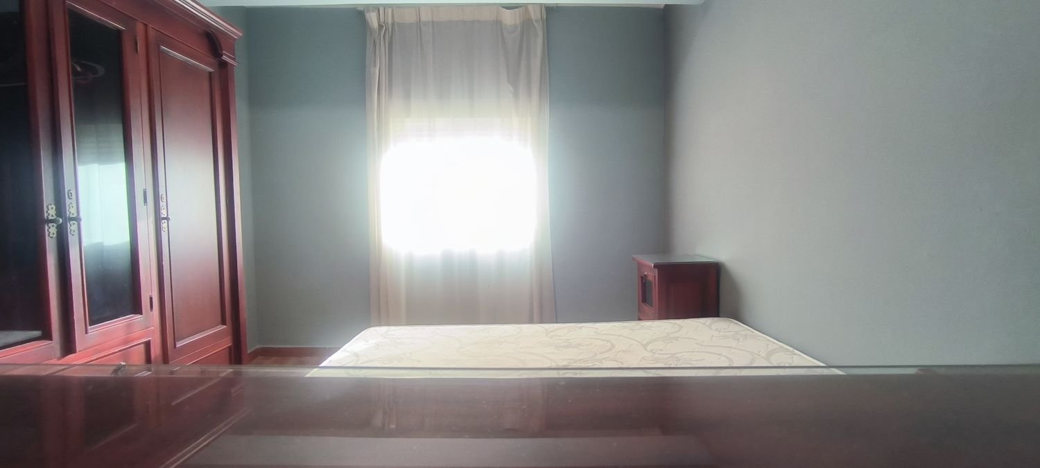Piso de 75 m² en Almería
