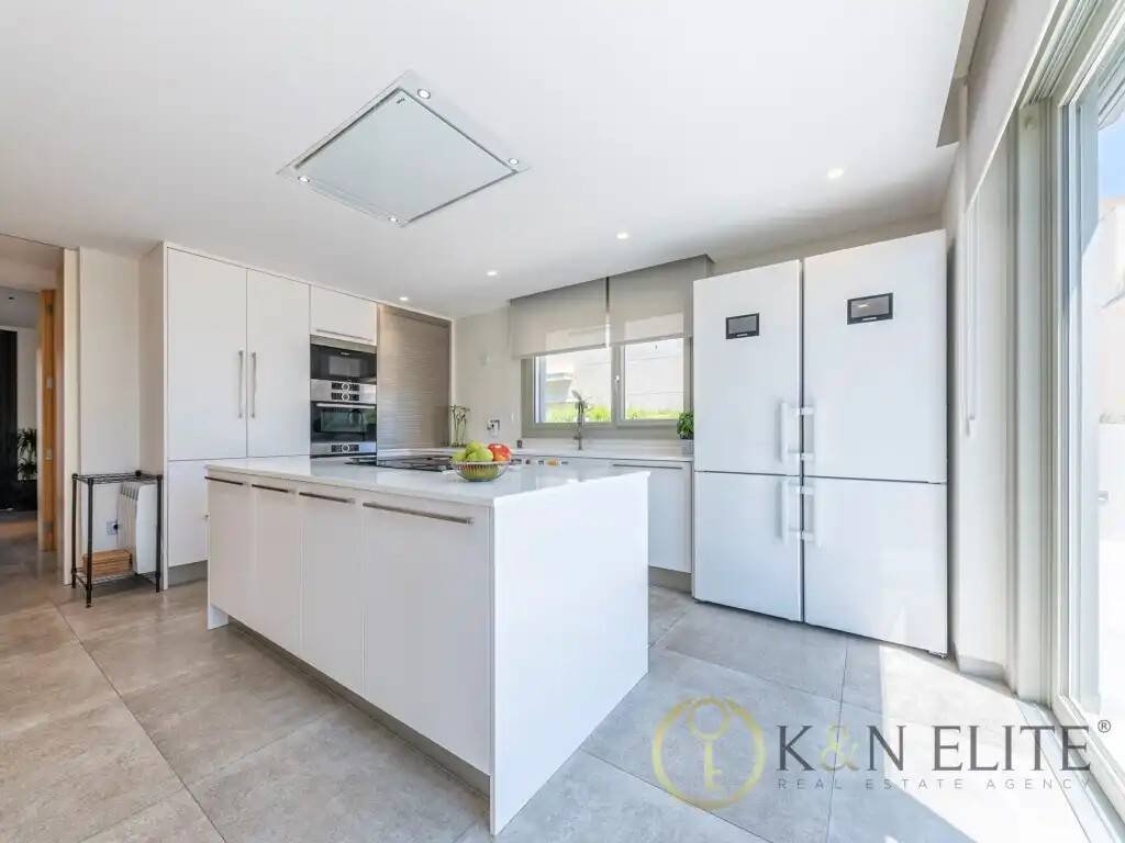 Haus 464 m² in Alicante