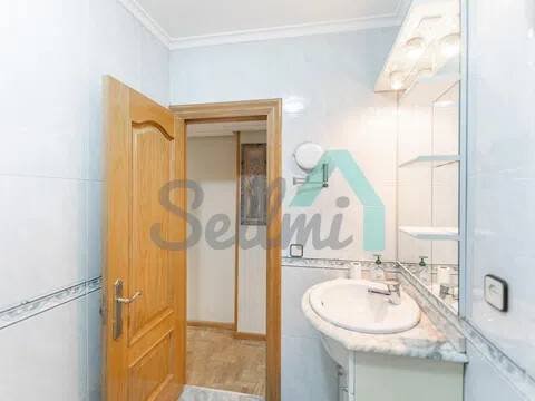Piso de 80 m² en Oviedo