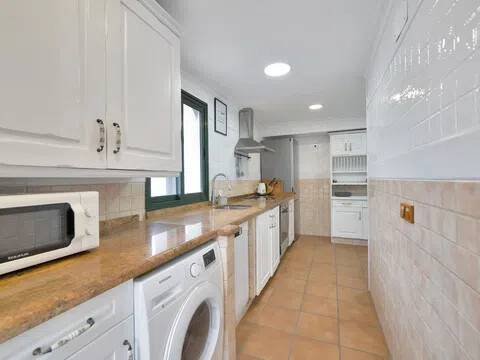 House 230 m² in Casares