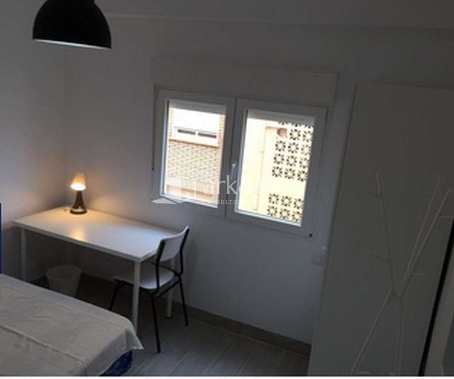 Habitación 13 m², Valencia