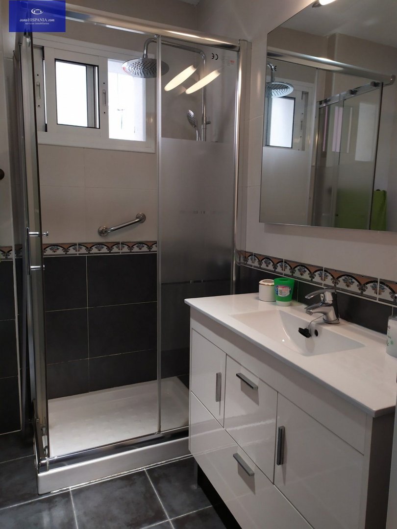 Piso de 80 m² en Cádiz