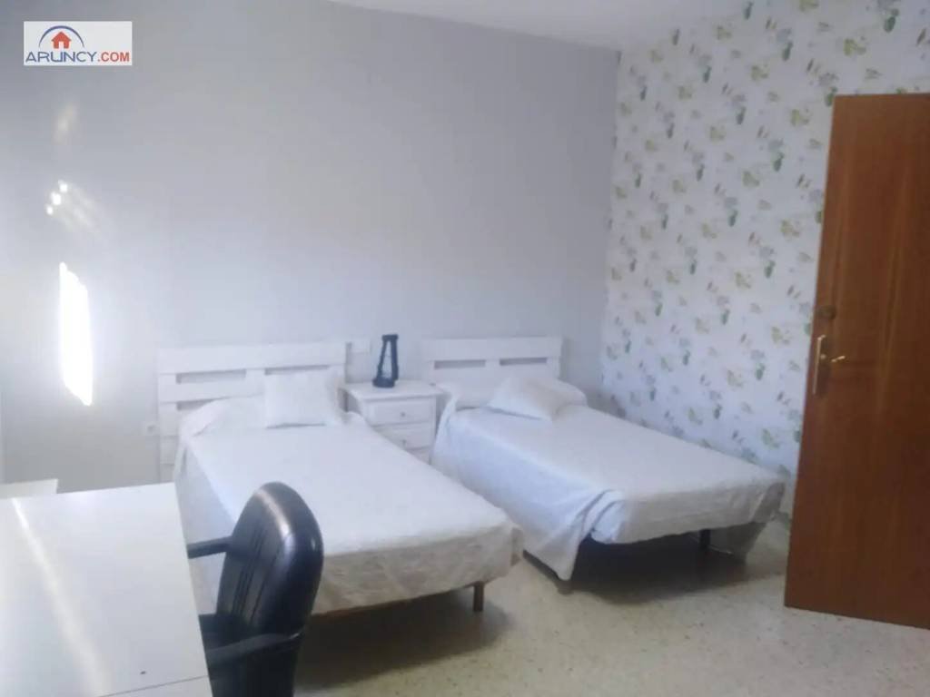 Piso de 95 m² en Sevilla