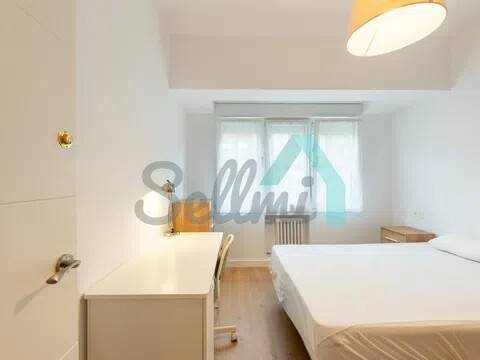 Habitación 122 m², Oviedo