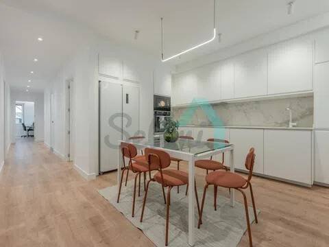 Piso de 145 m² en Oviedo
