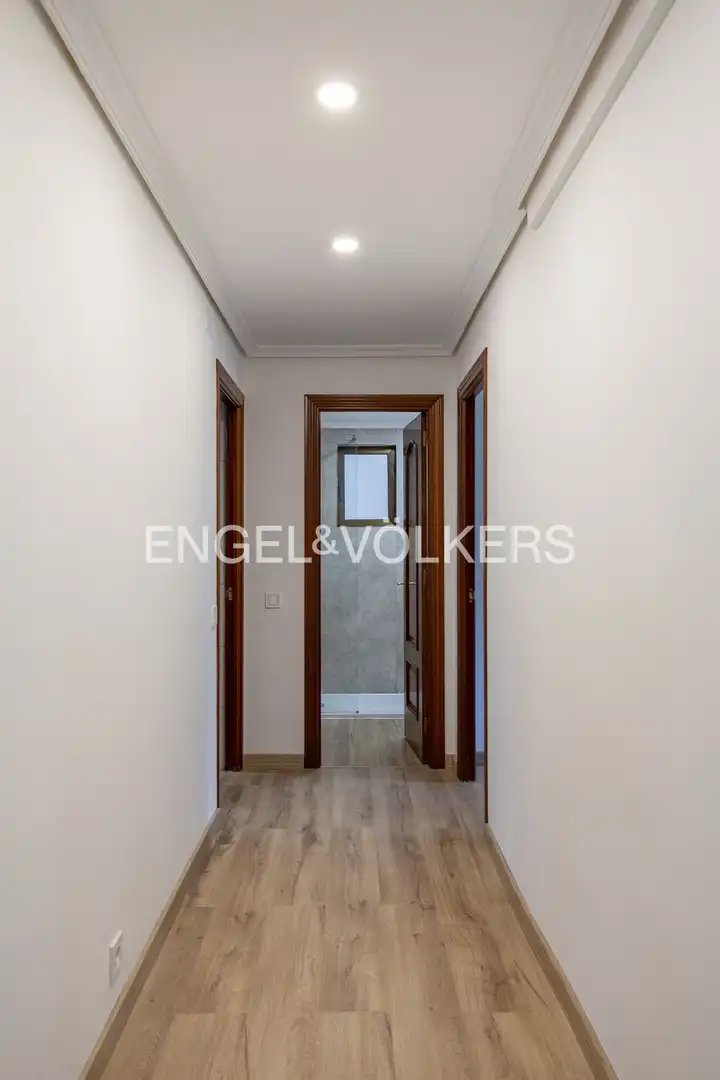 Wohnung 148 m² in Madrid