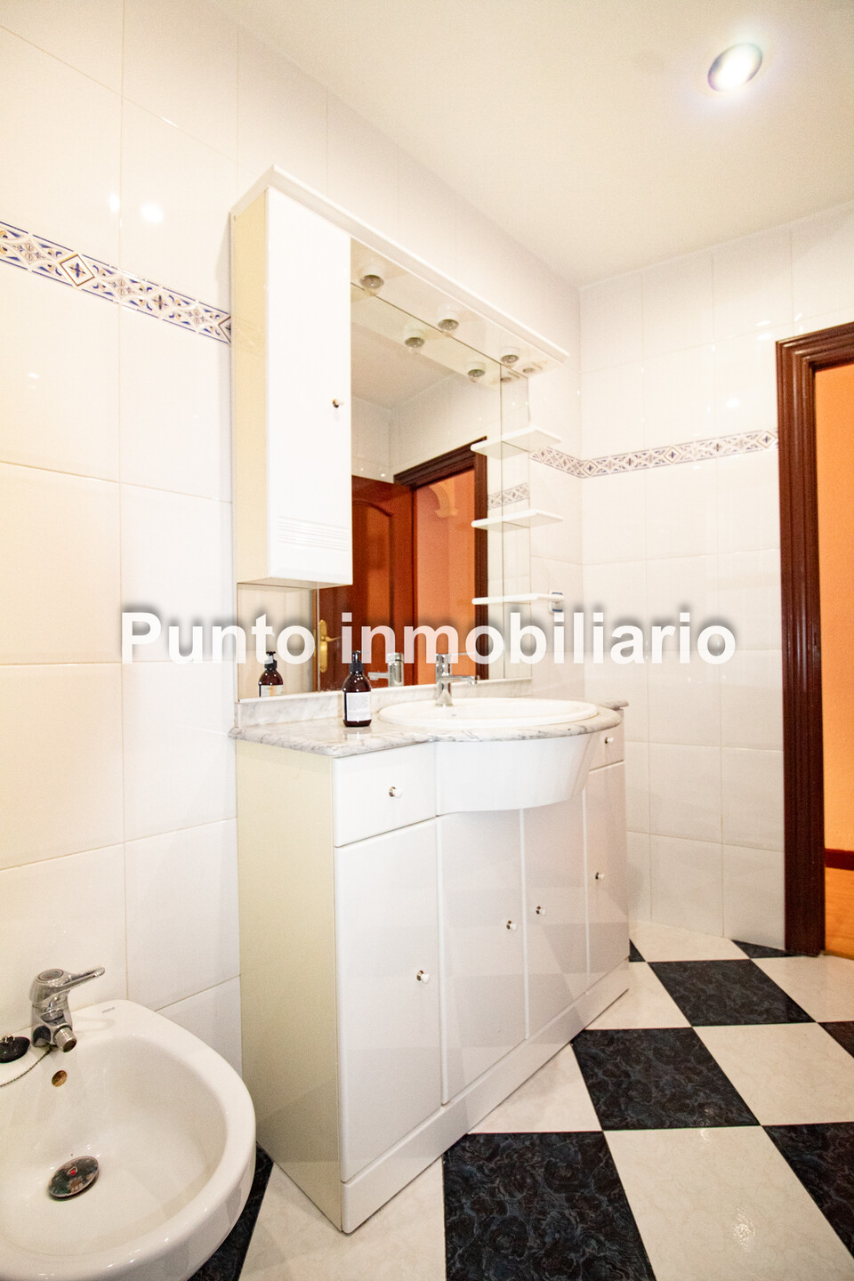 Wohnung 93 m² in Valladolid