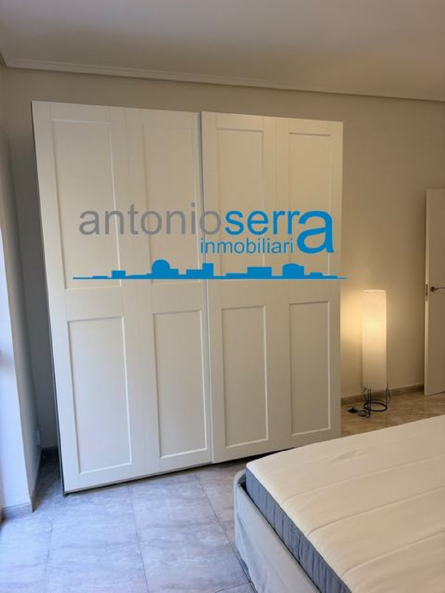 Pis de 85 m² a València