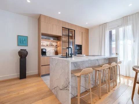 Wohnung 161 m² in Madrid