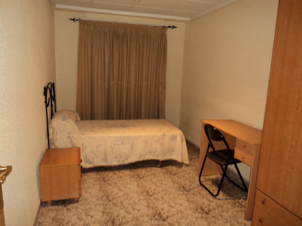 Habitación 100 m², Elche