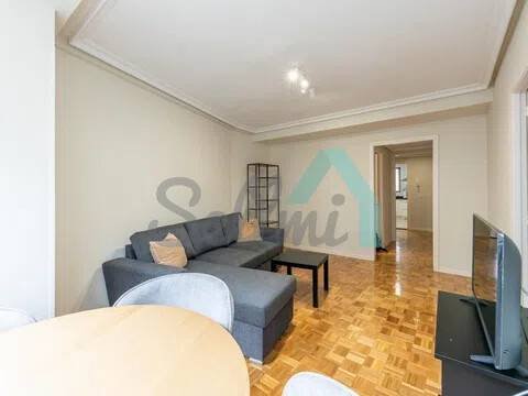 Piso de 64 m² en Oviedo