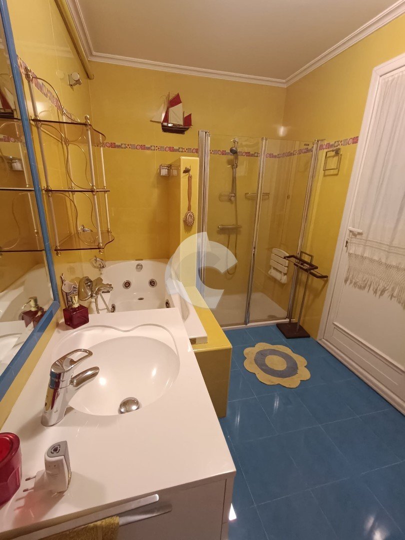 Piso de 160 m² en Ourense