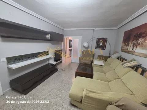 Habitación 115 m², Cáceres