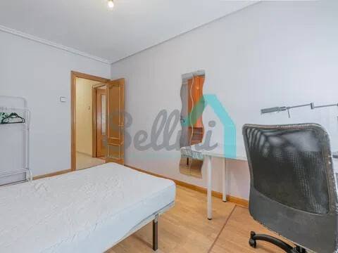 Piso de 120 m² en Oviedo