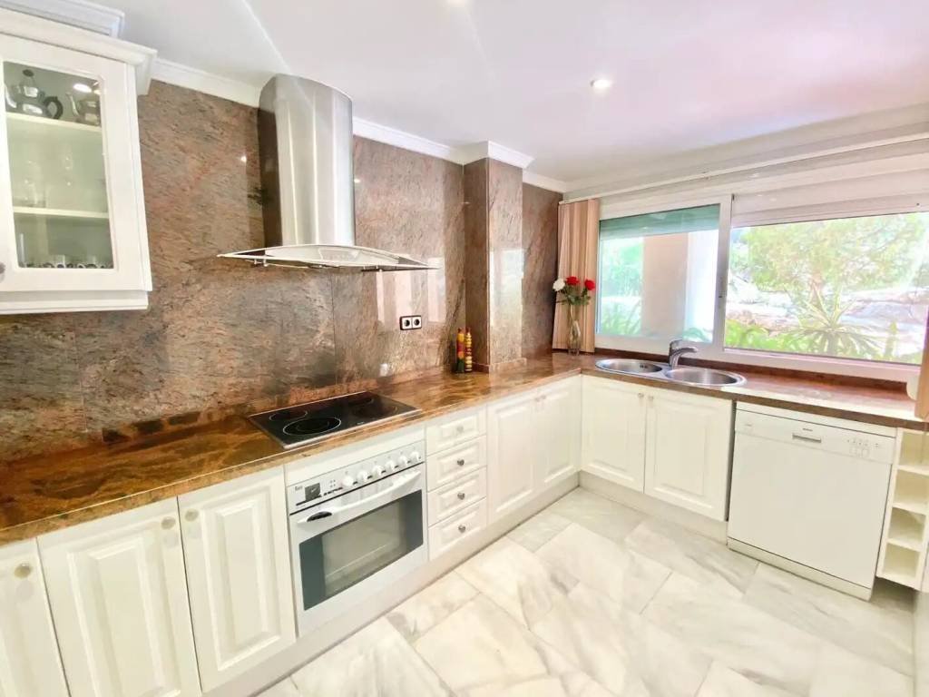 Piso de 140 m² en Marbella