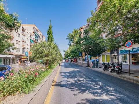 Piso de 122 m² en Granada