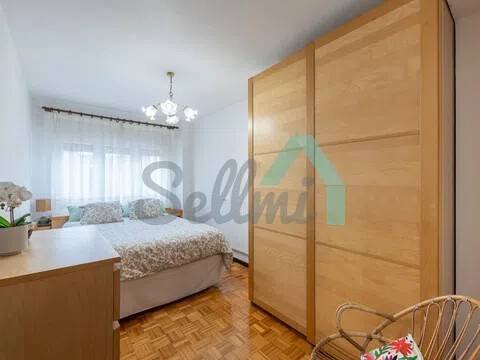 Piso de 57 m² en Oviedo