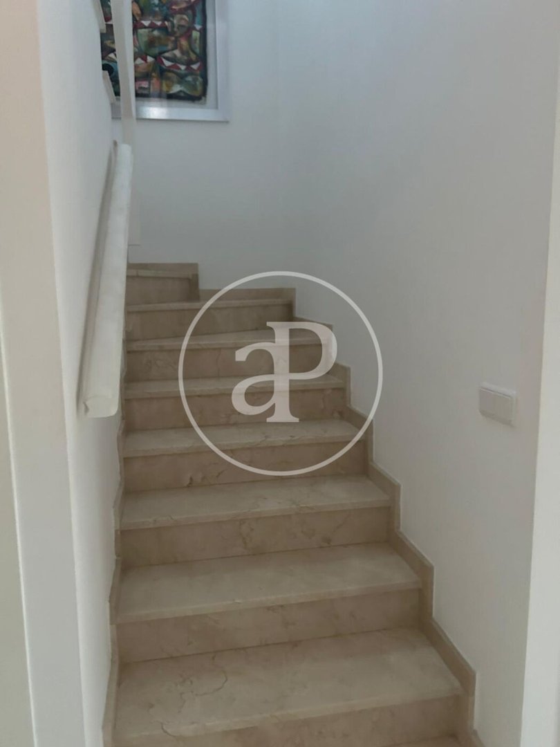 Piso de 200 m² en Riba-roja de Túria