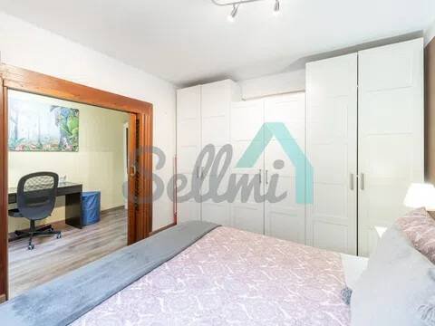 Piso de 79 m² en Oviedo