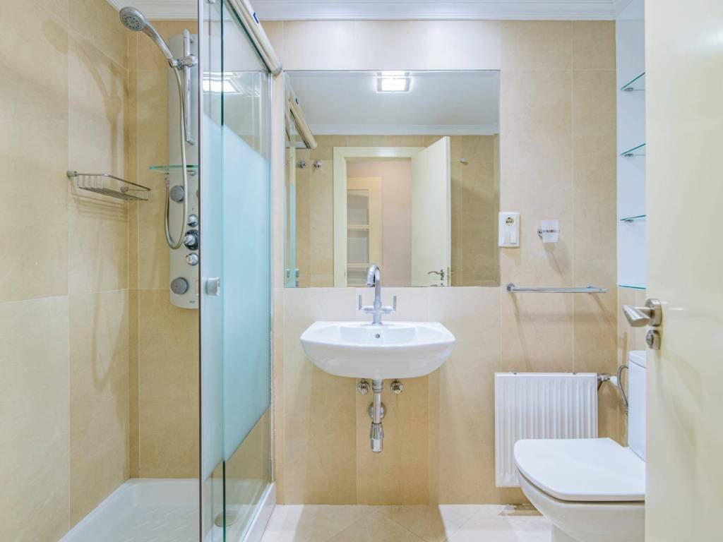 Piso de 111 m² en Granada