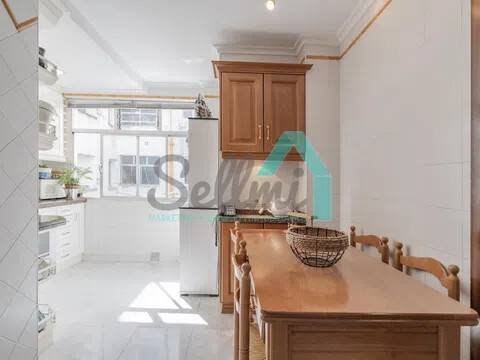 Piso de 75 m² en Oviedo