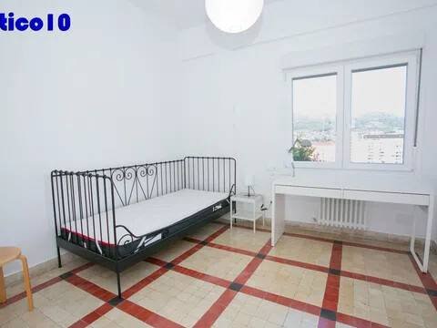 Pis de 85 m² a Oviedo