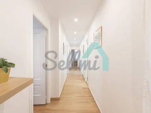 Piso de 93 m² en Oviedo