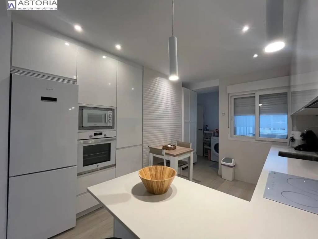 Piso de 100 m² en Granada