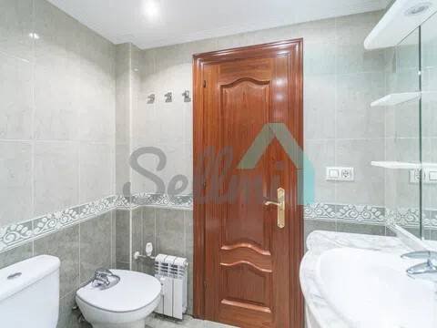Piso de 85 m² en Oviedo