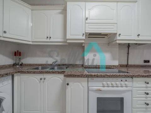 Wohnung 101 m² in Oviedo
