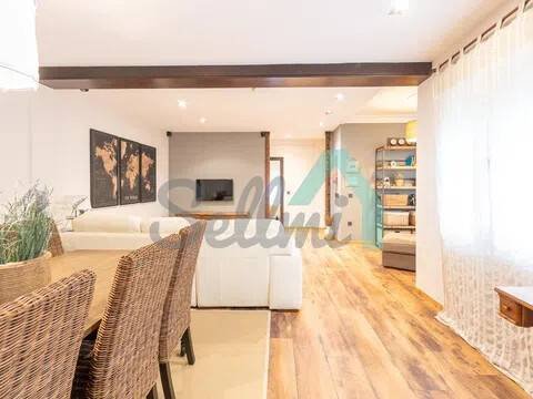 Piso de 126 m² en Oviedo