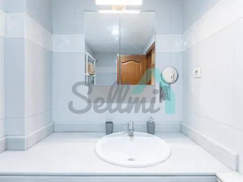 Piso de 66 m² en Oviedo