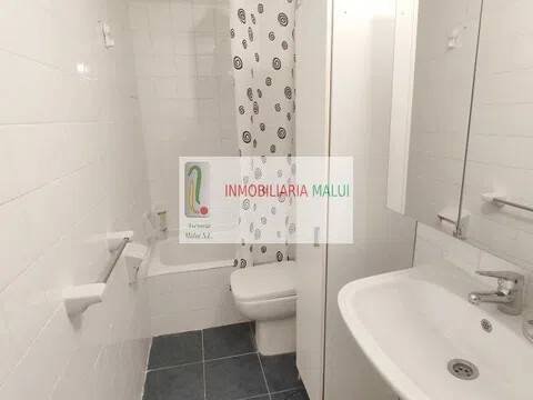 Pis de 80 m² a Oviedo