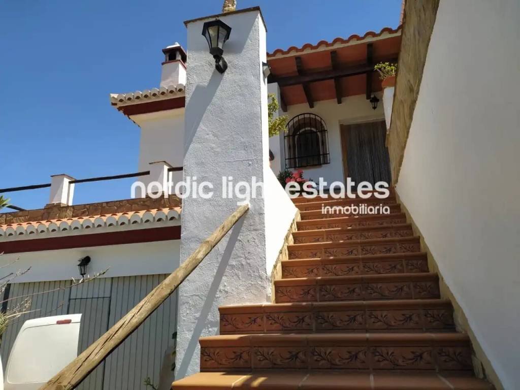 Будинок 90 м² у Torrox