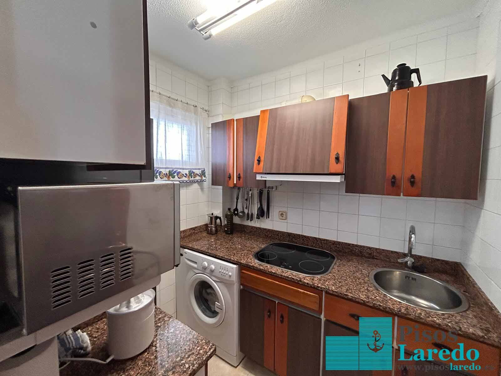 Flat 58 m² in Laredo