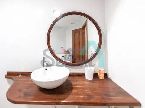 Piso de 140 m² en Oviedo