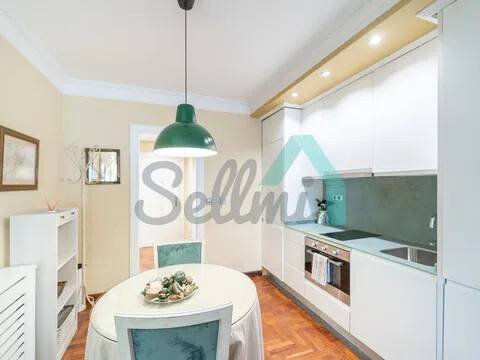 Piso de 46 m² en Oviedo
