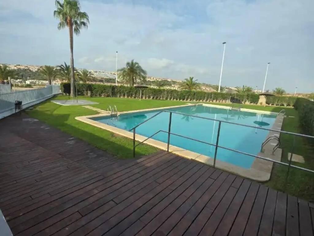 Piso de 85 m² en Elche