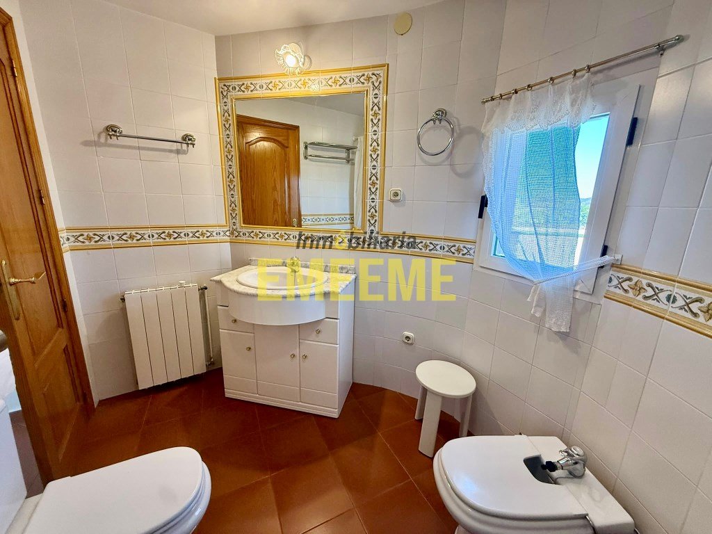 Casa de 225 m² a Arriate