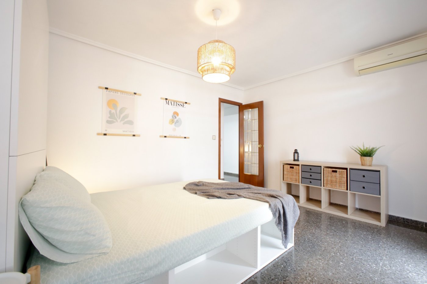 Chambre à louer, Valence