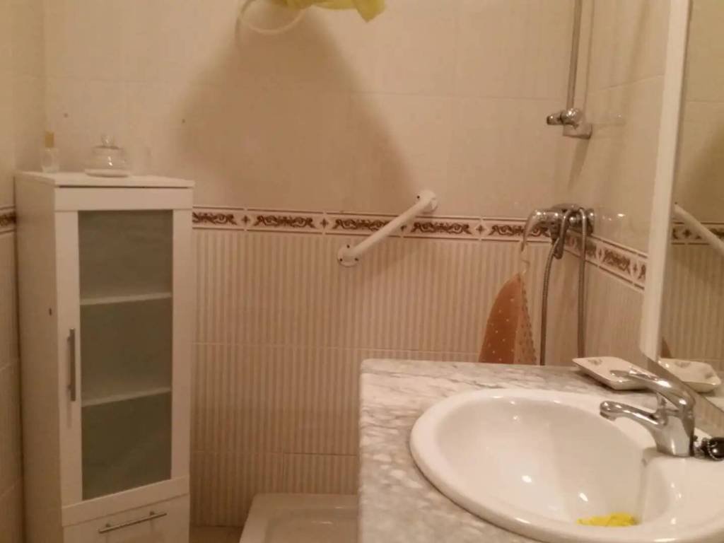 Casa de 75 m² en Ubrique